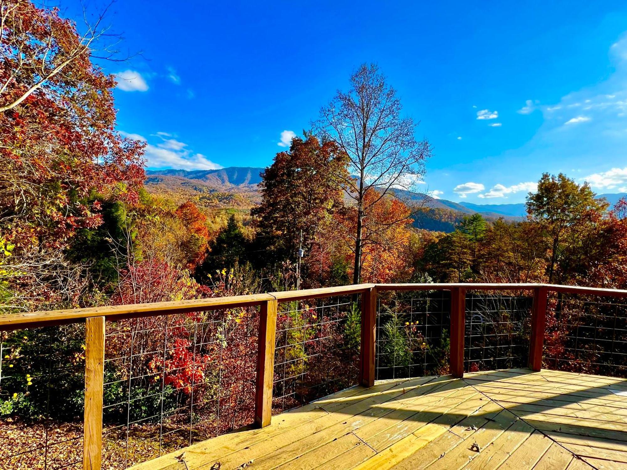 Hawks View Gatlinburg Mountain Cabin Zewnętrze zdjęcie